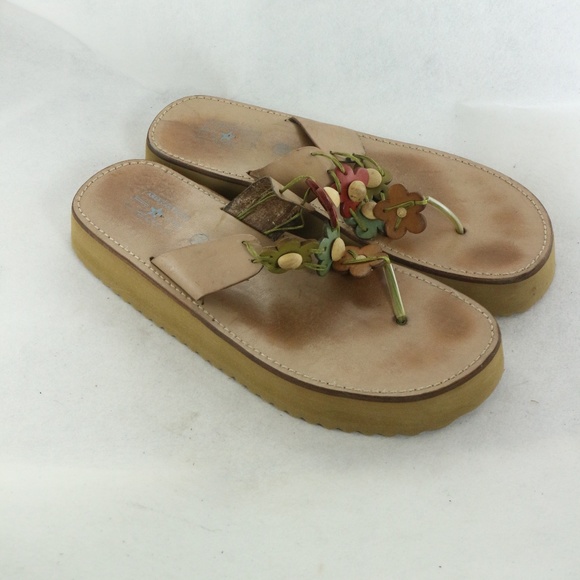 AMERICAN EAGLE OUTFITTERS Leather Thong Sandals - Picture 3 of 7